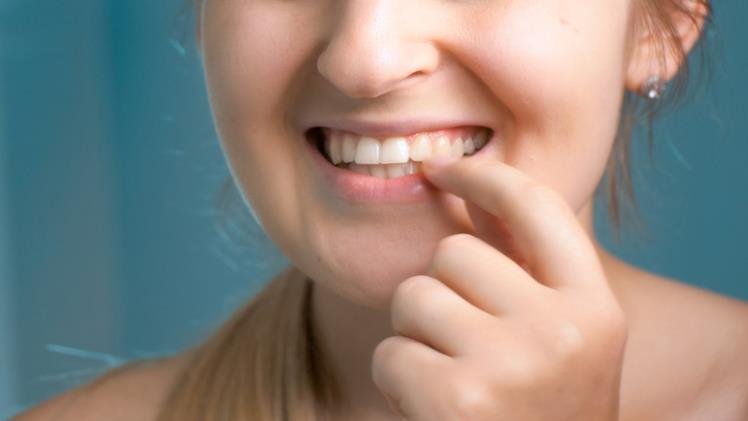 How to Fix Loose Teeth From Gum Disease