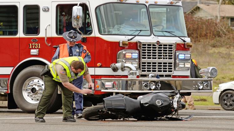 Role Of Truck Accident Attorneys During Emergency